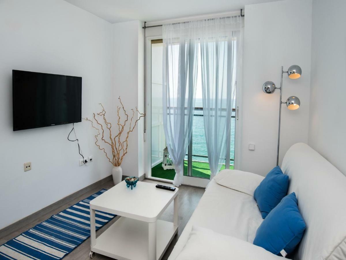 لقنت Helios Home المظهر الخارجي الصورة